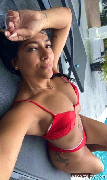 Veronica - I’m available for both Incall and outcall service near you