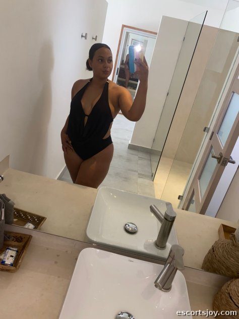 RIVERHEAD - Venezuelan 🇻🇪🍑 newcomer to the business, treat me with love
