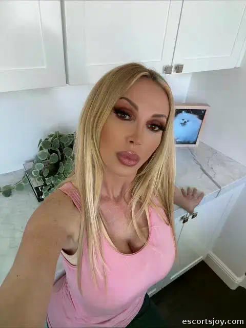 Hey Daddy, let’s have fun 🤩 Hit me up let’s FVck. 👅👅🍆. Text me +1(813) 304-6667 😘 💋