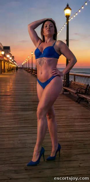 Minnesota bombshell here in New York