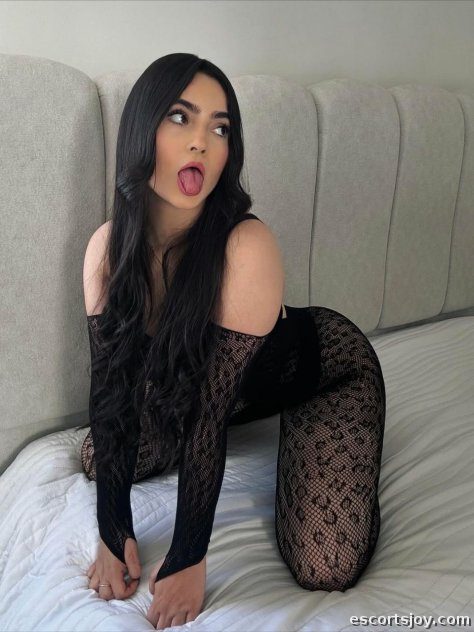 ALICE - 🐾 🎀 𝘏𝘖𝘛 𝘎𝘪𝘳𝘭 𝘙𝘦𝘢𝘥𝘺 𝘛𝘰 𝘍𝘶𝘤𝘬💕💋𝘐𝘯 or outcall