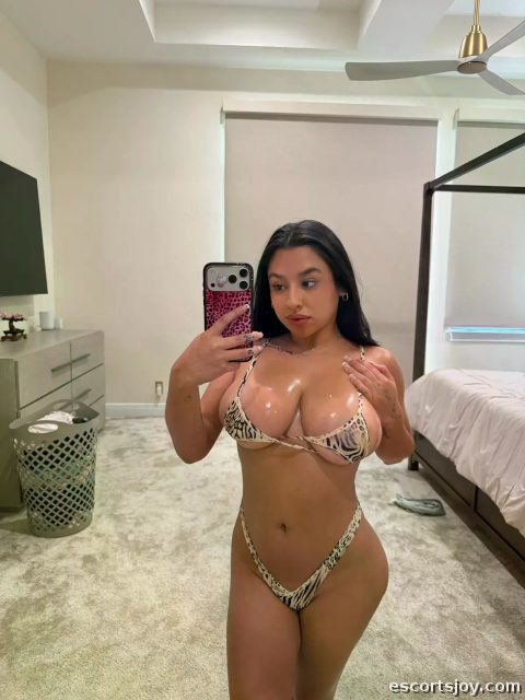 Text me +19362077860 I’m available and active 24:7 for full standard sex services and massage free