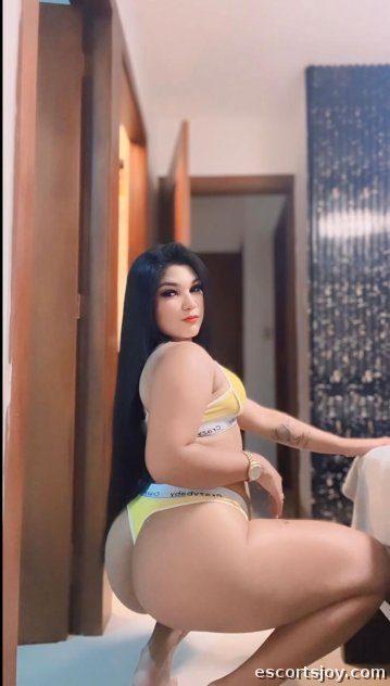 Lauralux - Sophisticated, classy, and unforgettable